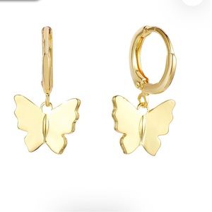 BRAND NEW Evry Jewels Give Me Butterflies Earrings